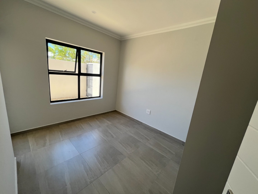 2 Bedroom Property for Sale in Table View Western Cape